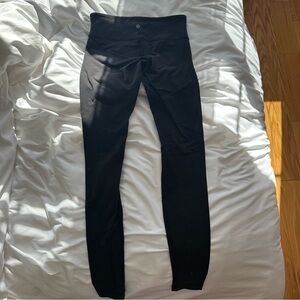 Black lululemon leggings